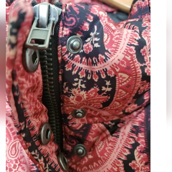 Free People Flora Paisley puffer vest - Picture 5 of 8